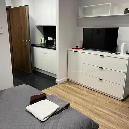 Tower Wola Kasprzaka Apartman Varsó