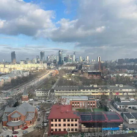 Tower Wola Kasprzaka Varsovia